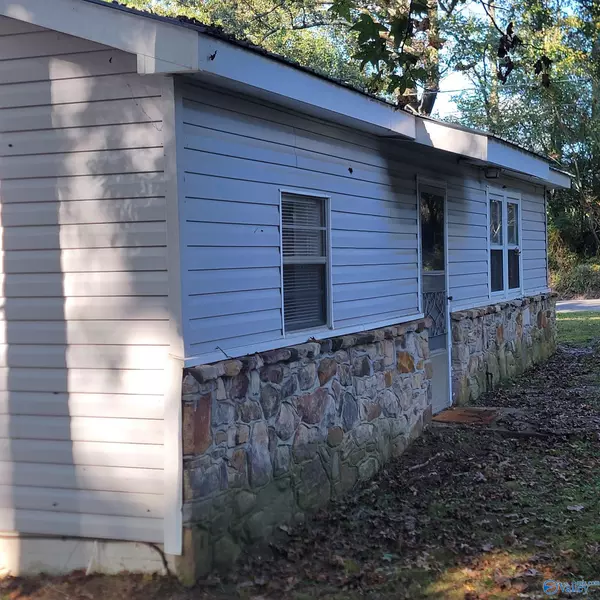 Joppa, AL 35087,1072 County Road 1807