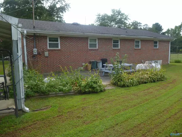 Henagar, AL 35978,465 Longview Road