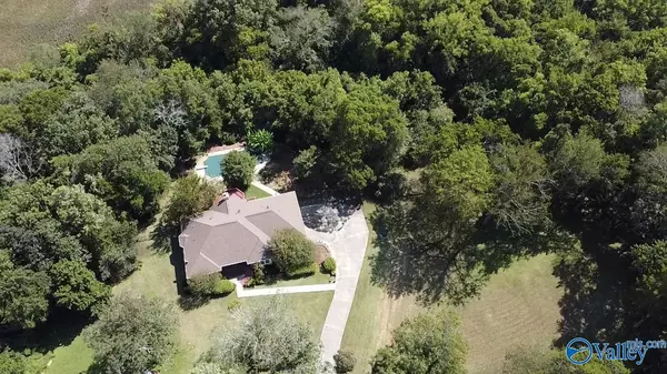 Huntsville, AL 35810,10300 Wayside Drive NE