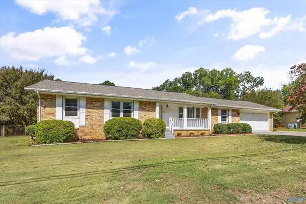 2110 Shannonhouse Road SW, Huntsville, AL 35803