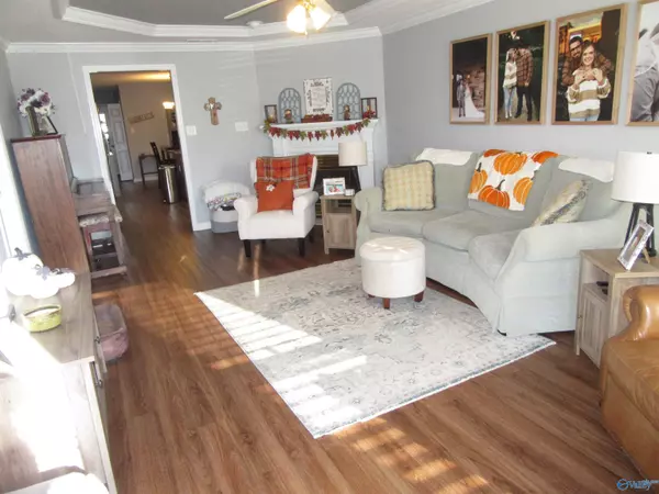 Decatur, AL 35603,1514 Forestview Drive