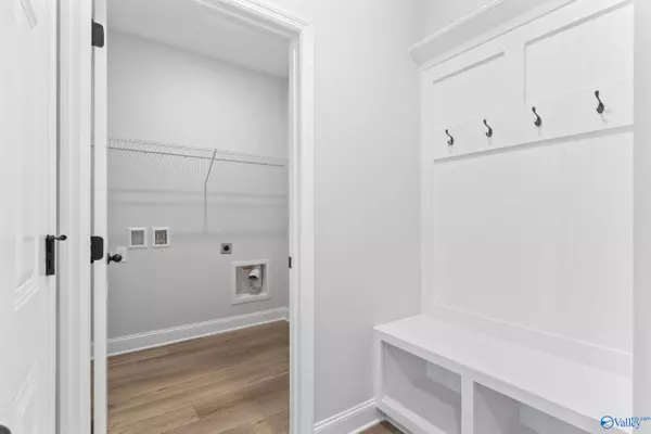 Huntsville, AL 35810,6207 Achievement Circle