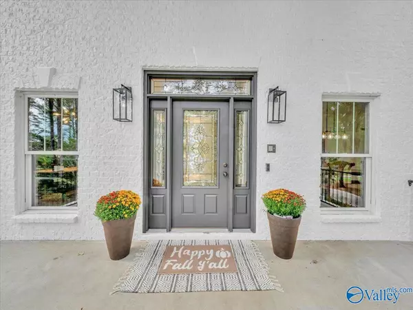 Owens Cross Roads, AL 35763,154 George Byrd Drive