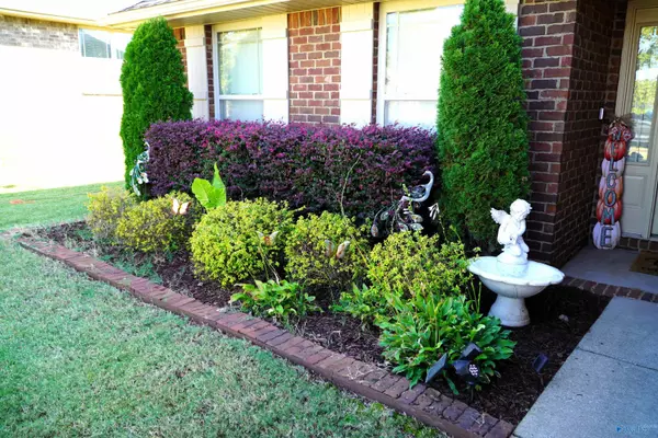 Huntsville, AL 35806,320 Saddlegate Drive NW