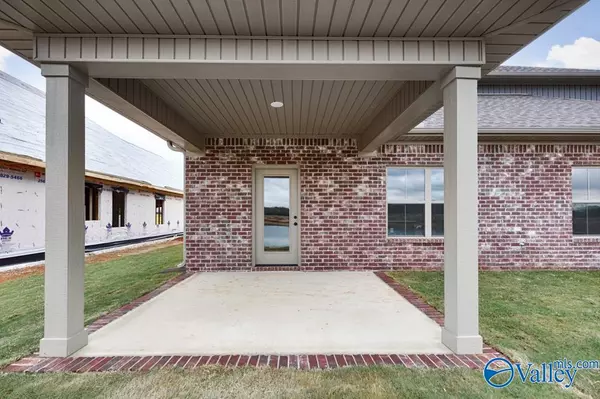 Toney, AL 35773,117 Alton Dale Drive