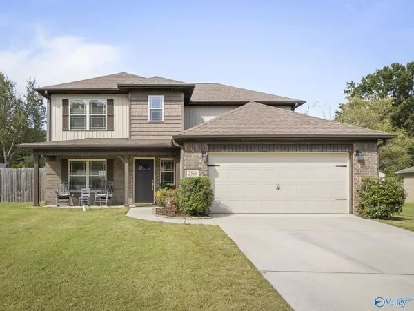 2506 Wynterhall Road SE, Huntsville, AL 35803