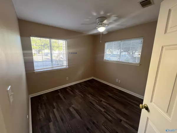 Huntsville, AL 35806,1155 NW Old Monrovia Road #8A