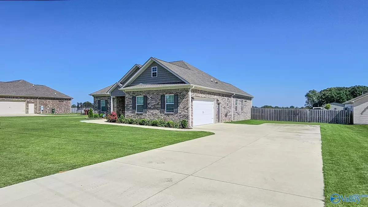 Elkmont, AL 35620,27958 Holland Gin Road