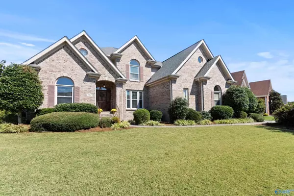 2717 Deford Mill Road, Hampton Cove, AL 35763