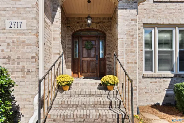 Hampton Cove, AL 35763,2717 Deford Mill Road