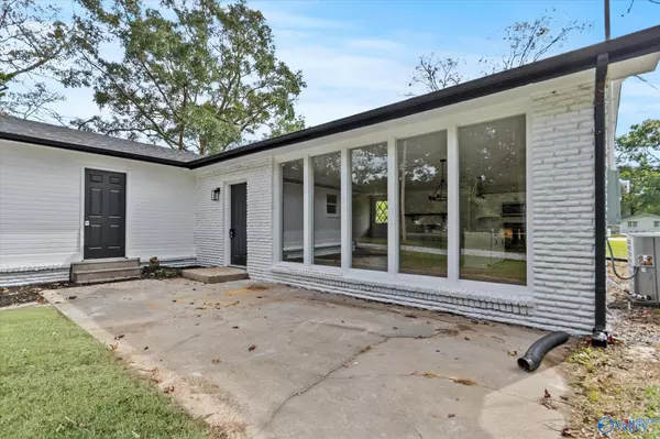 Hartselle, AL 35640,1698 Parker Road SE