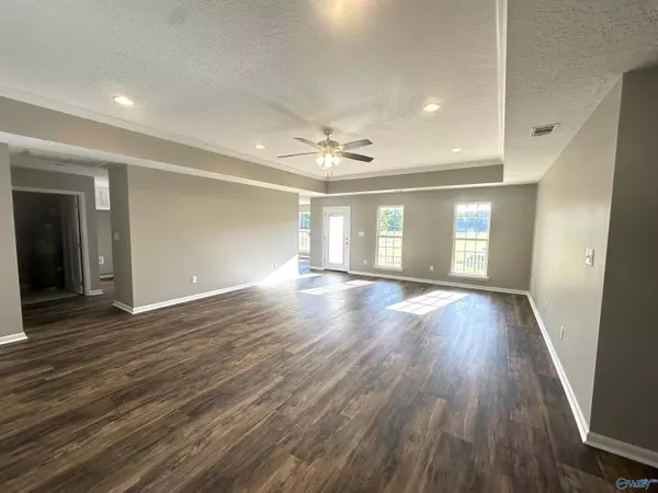 Hokes Bluff, AL 35903,3329 Joel Street