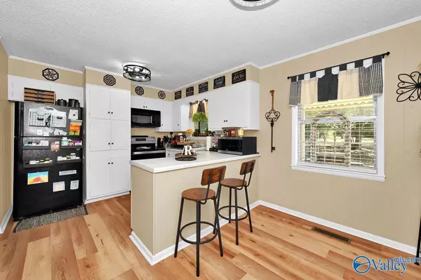 Moulton, AL 35650,19954 Al Hwy 33