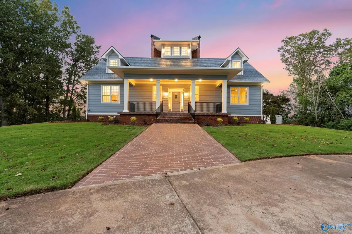 Laceys Spring, AL 35754,583 Bell Point Road