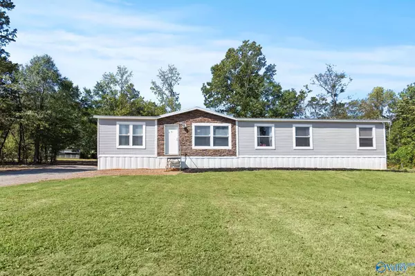 New Hope, AL 35760,1007 Paint Rock Road