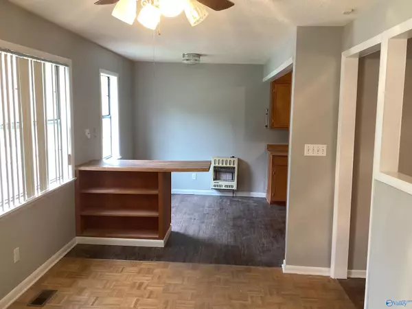 Gadsden, AL 35901,906 N 9th Street