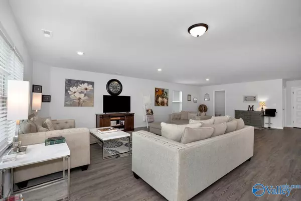 Harvest, AL 35749,28120 Caperton Drive