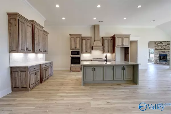 Athens, AL 35613,26484 Old Town Drive