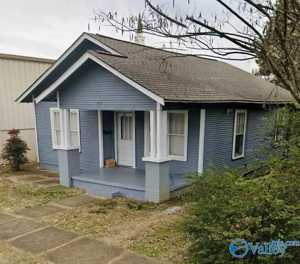208 S Scott Street, Scottsboro, AL 35768