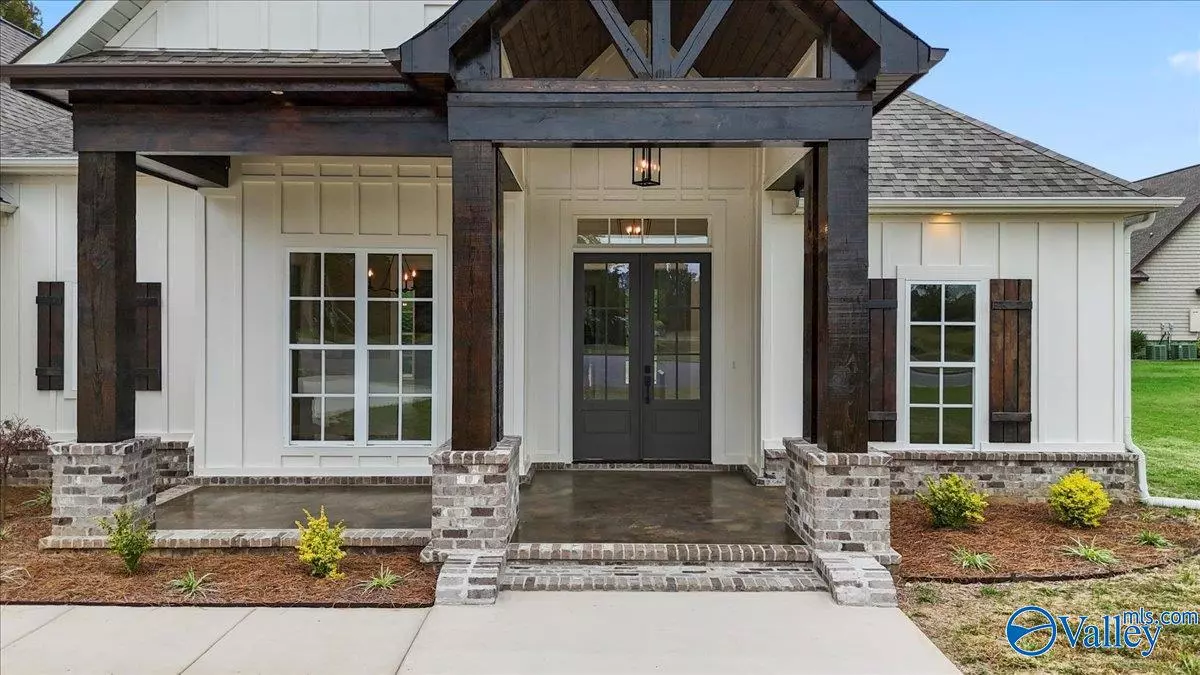 Hartselle, AL 35640,21 Bethel Crest Circle