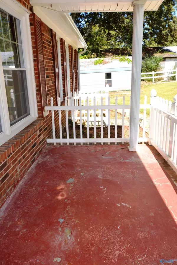 New Market, AL 35761,5652 Maysville Road