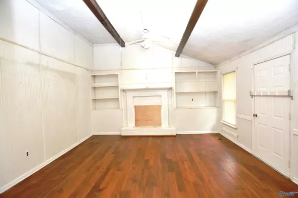 New Market, AL 35761,5652 Maysville Road