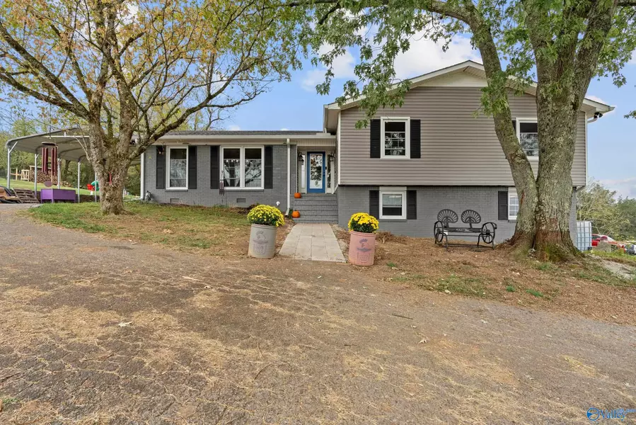 34 Clayton Lane, Fayetteville, TN 37334