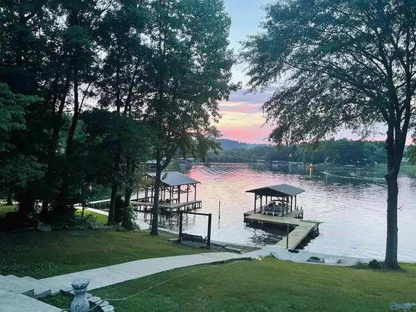 295 Embos Island Street, Leesburg, AL 35983