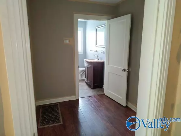 Attalla, AL 35954,408 Valley Drive