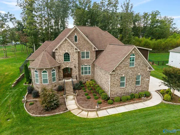 Huntsville, AL 35803,26 Emerald Point SE