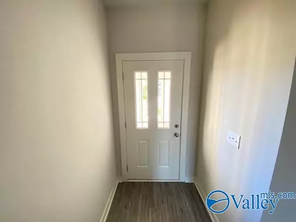 Huntsville, AL 35806,6613 Cotton Creek Road