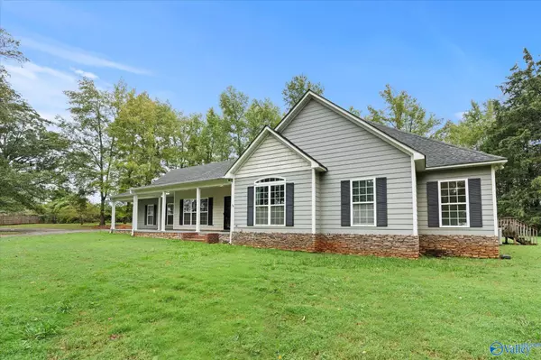 Athens, AL 35613,26710 Newby Road