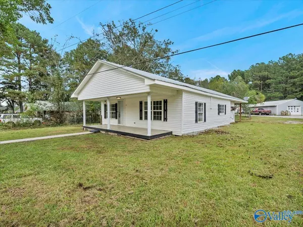 Moulton, AL 35650,276 County Road 342