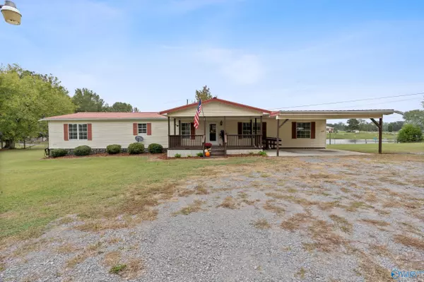 18 Parker Road,  Union Grove,  AL 35175