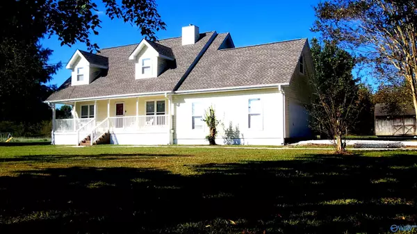 Toney, AL 35773,6920 Old Railroad Bed Road