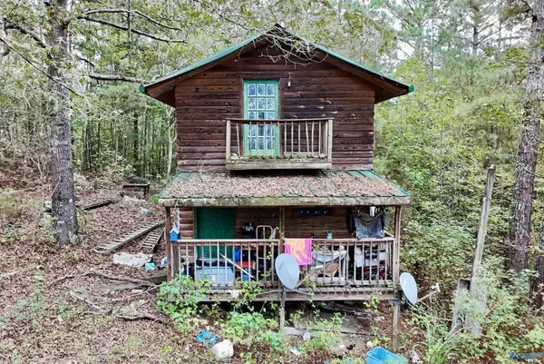 Altoona, AL 35952,1131 Buzzard Rock Road