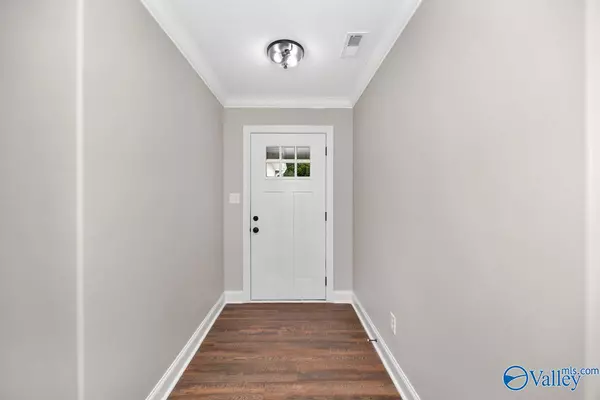 Elkmont, AL 35620,27025 North Wales Road