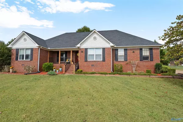 244 Chipmunk Circle, New Market, AL 35761