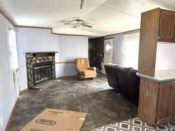 Arab, AL 35016,309 County Road 1830