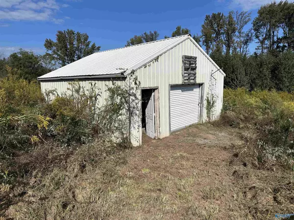 Arab, AL 35016,309 County Road 1830