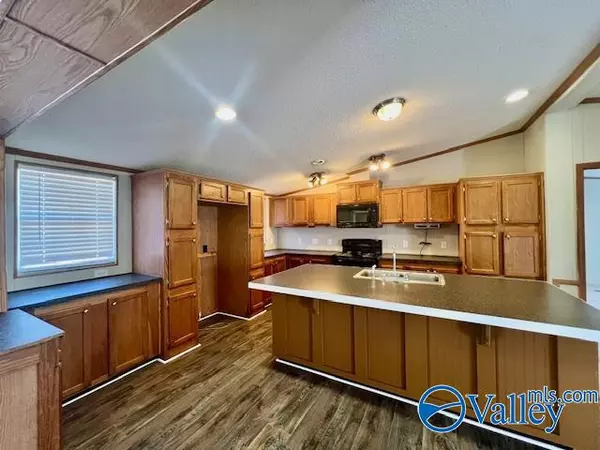 Hillsboro, AL 35643,900 County Road 441