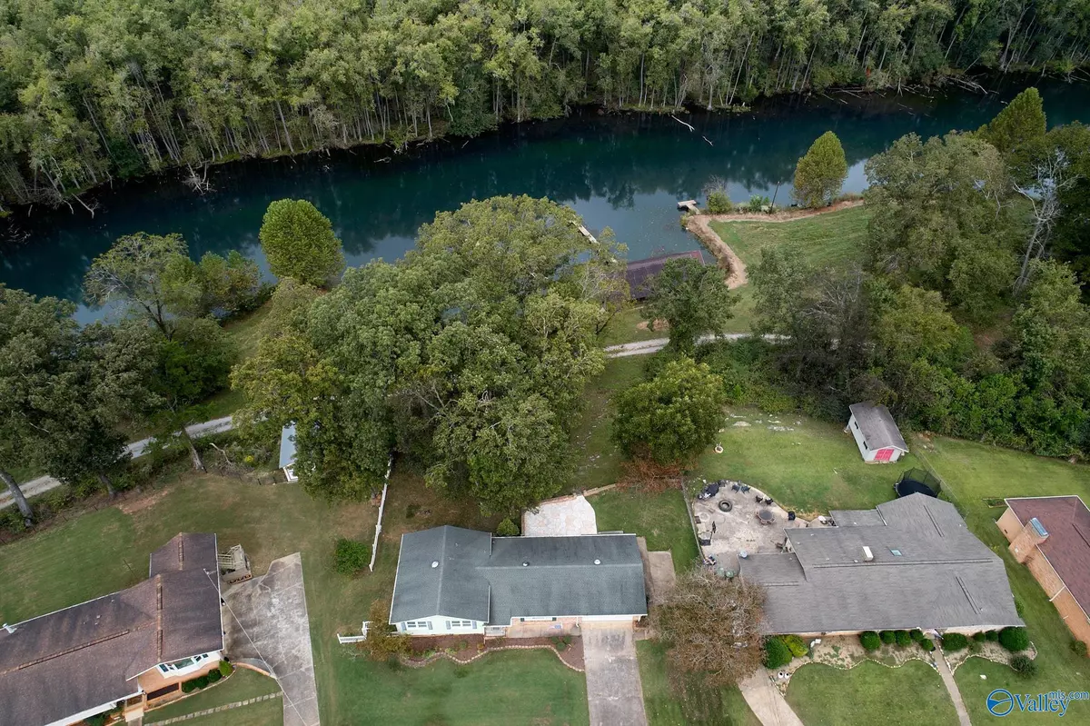 Huntsville, AL 35802,7614 Teal Drive