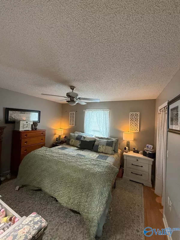 Hartselle, AL 35640,27 Perry Anders Road