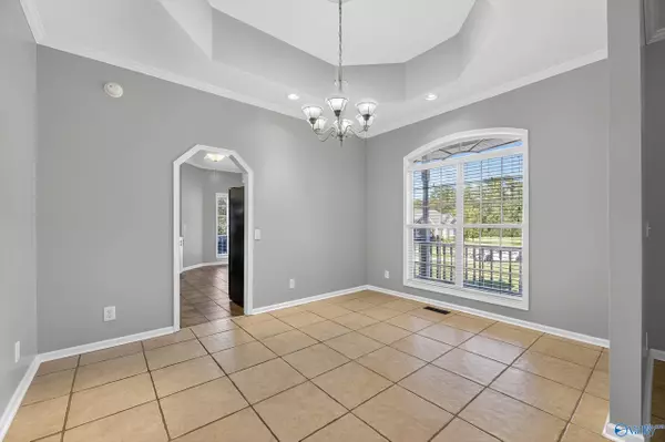 Albertville, AL 35950,1404 Dan Avenue