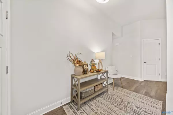 Owens Cross Roads, AL 35763,9200 Eagle Trace Drive