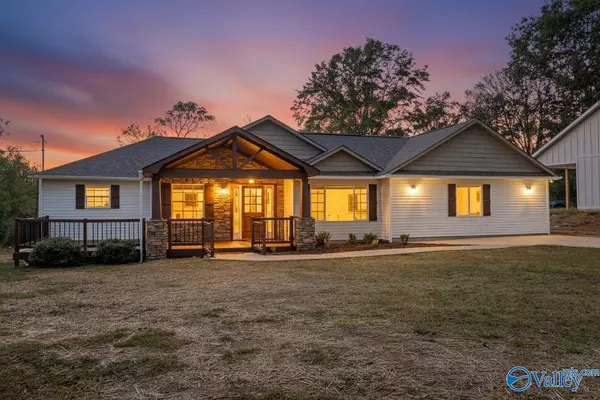 174 Robert Circle, Guntersville, AL 35976