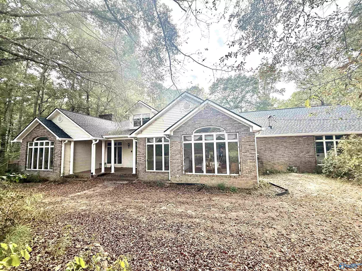 Boaz, AL 35957,534 Lester Drive