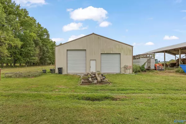 Taft, TN 38488,1262 Old Railroad Bed Road