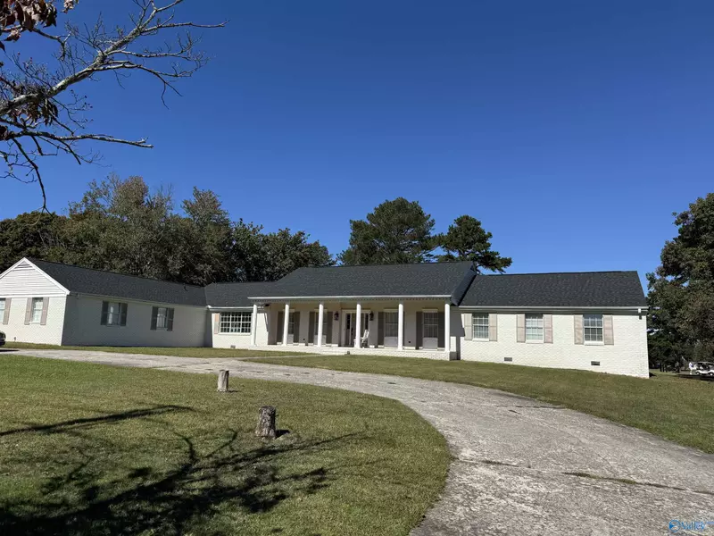 103 Beason Street, Albertville, AL 35951