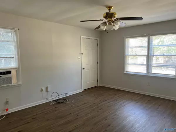 Huntsville, AL 35801,1322 Oshaughnessy Avenue NE